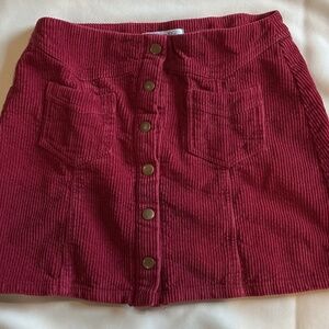 She + Sky Small Mini Wide Wale Corduroy Skirt Red Burgundy Button Front Y2K Vibe